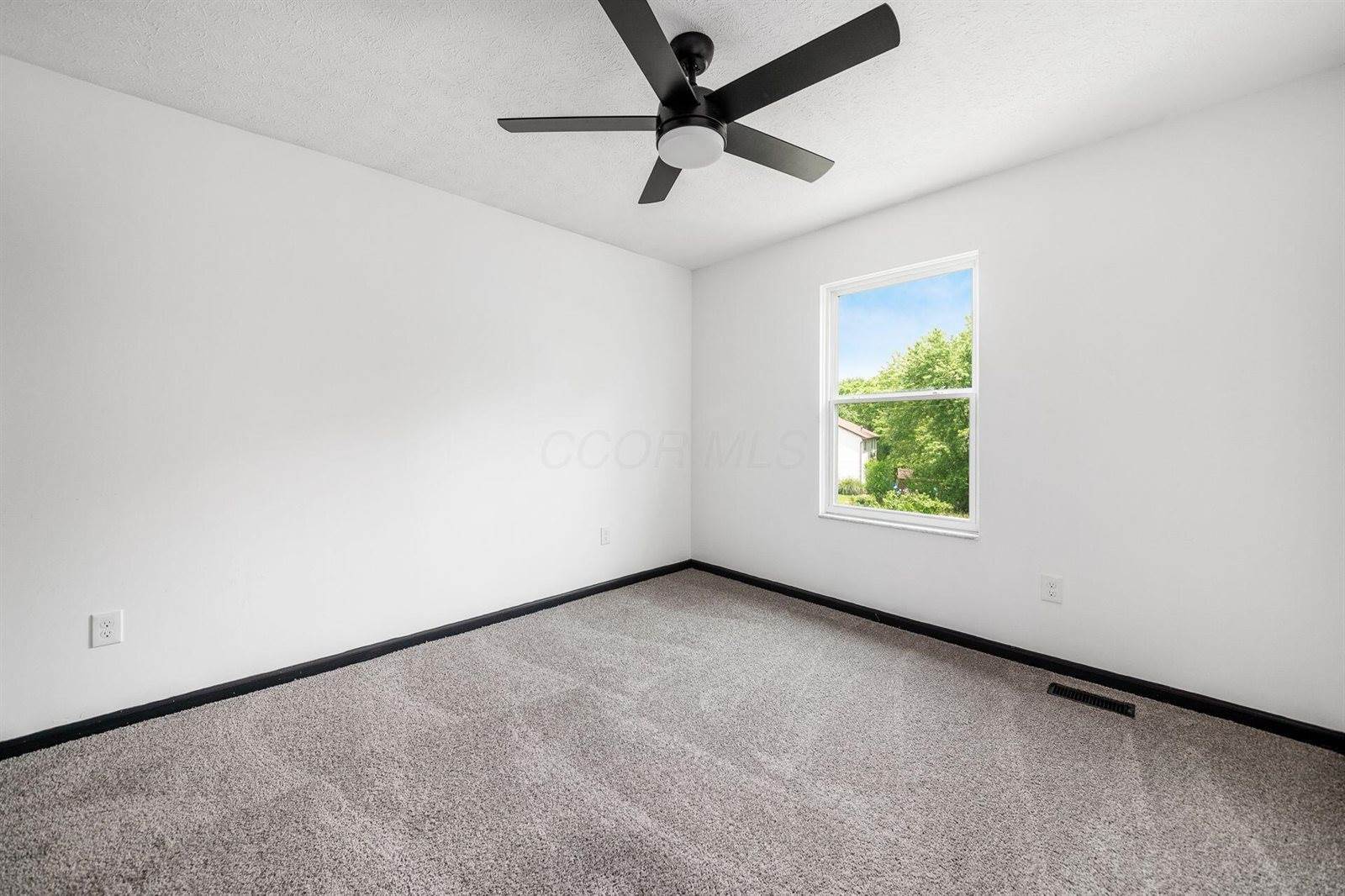 2840 Harnet Court, Columbus, OH 43231