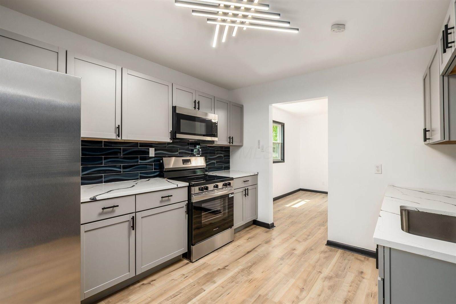 340 Danhurst Road, Columbus, OH 43228