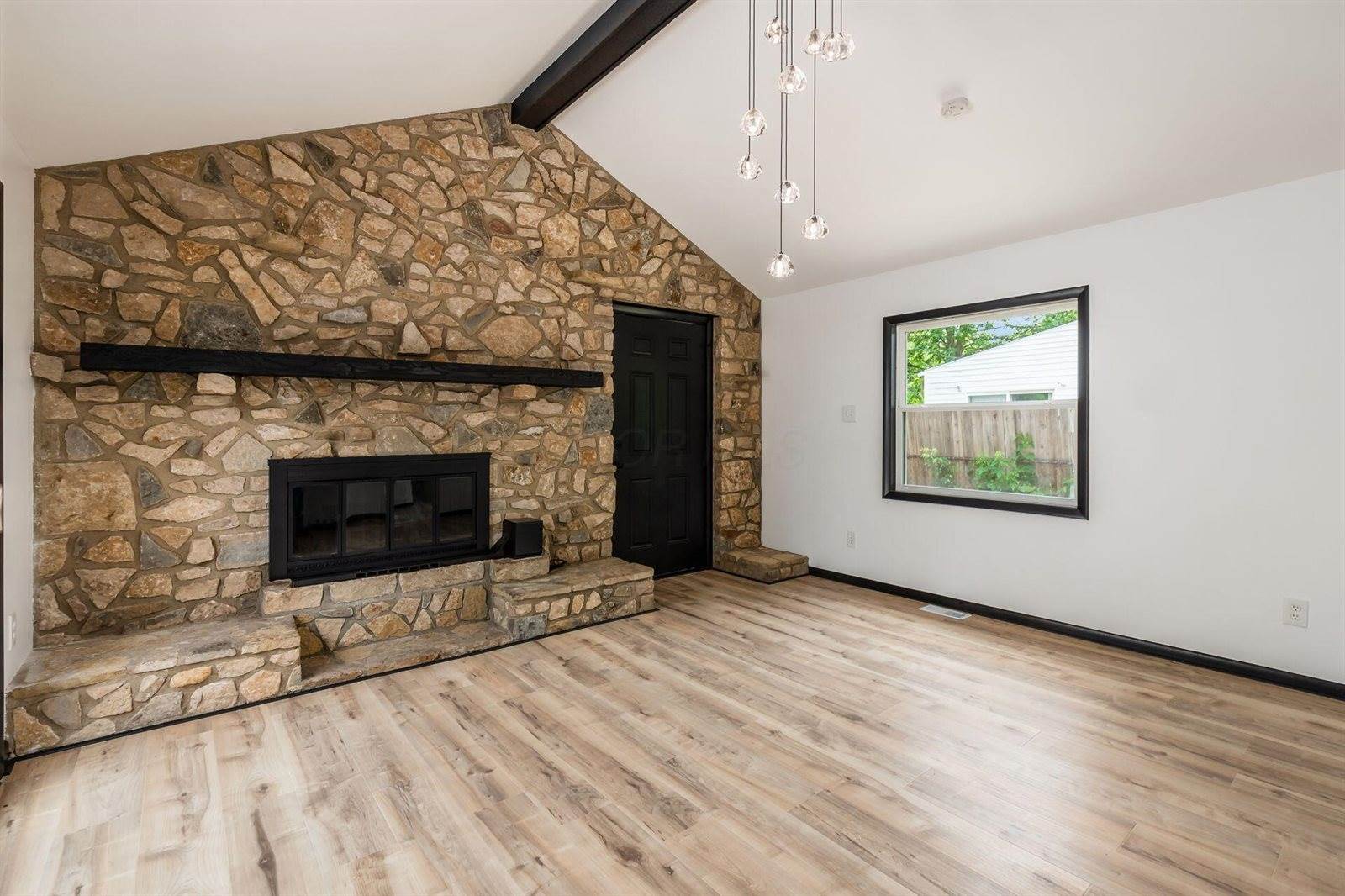 340 Danhurst Road, Columbus, OH 43228