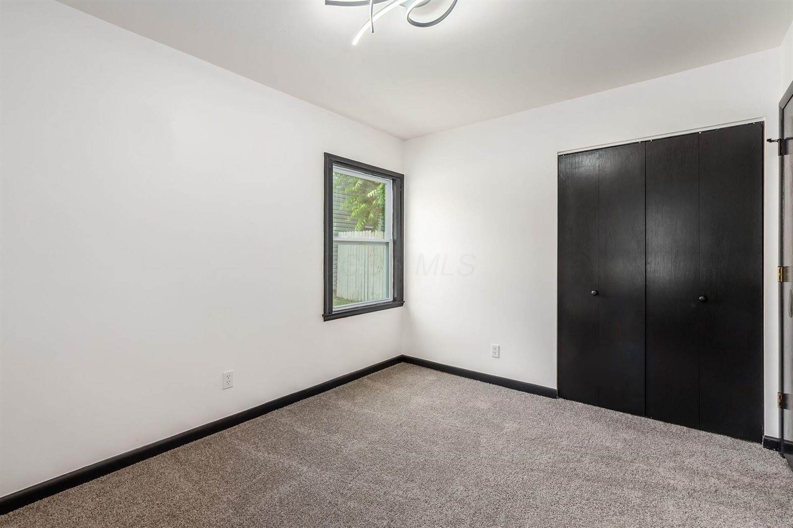 340 Danhurst Road, Columbus, OH 43228