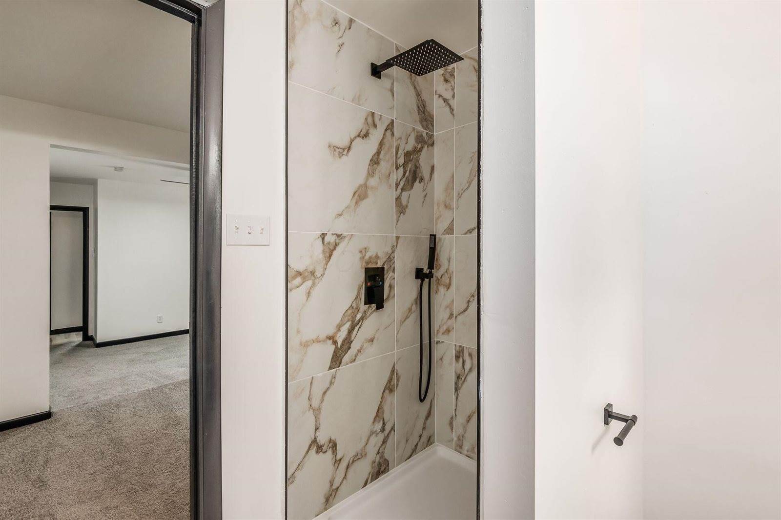 340 Danhurst Road, Columbus, OH 43228