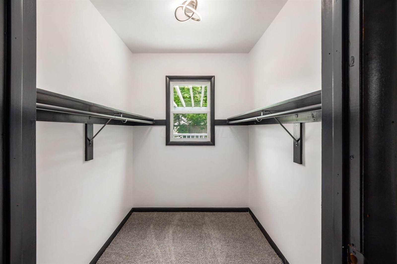 340 Danhurst Road, Columbus, OH 43228