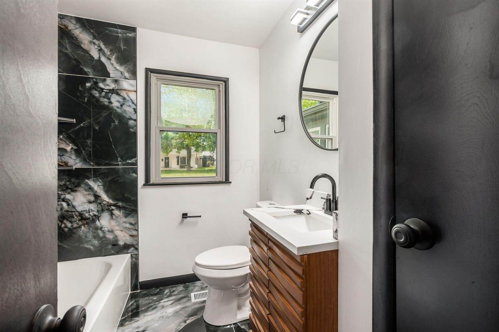 340 Danhurst Road, Columbus, OH 43228