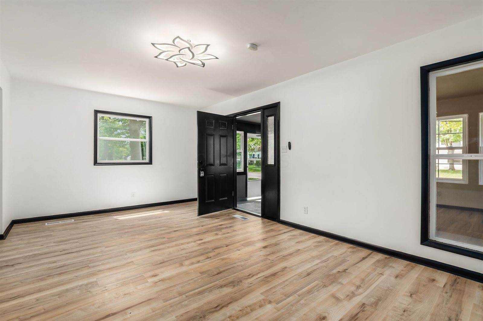 340 Danhurst Road, Columbus, OH 43228