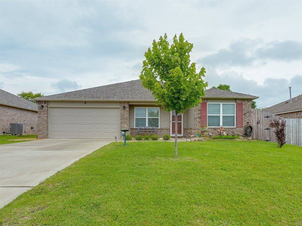 2301 Bent Tree Road, Shawnee, OK 74804