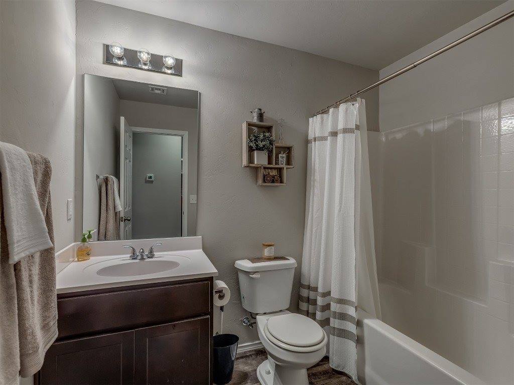 2301 Bent Tree Road, Shawnee, OK 74804