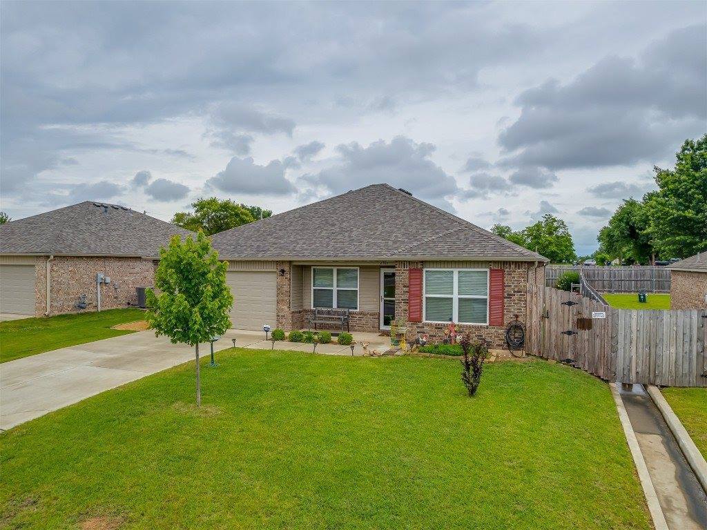 2301 Bent Tree Road, Shawnee, OK 74804