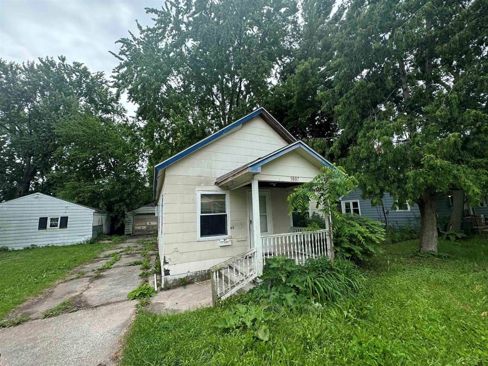 1807 Union Avenue, Saginaw, MI 48602