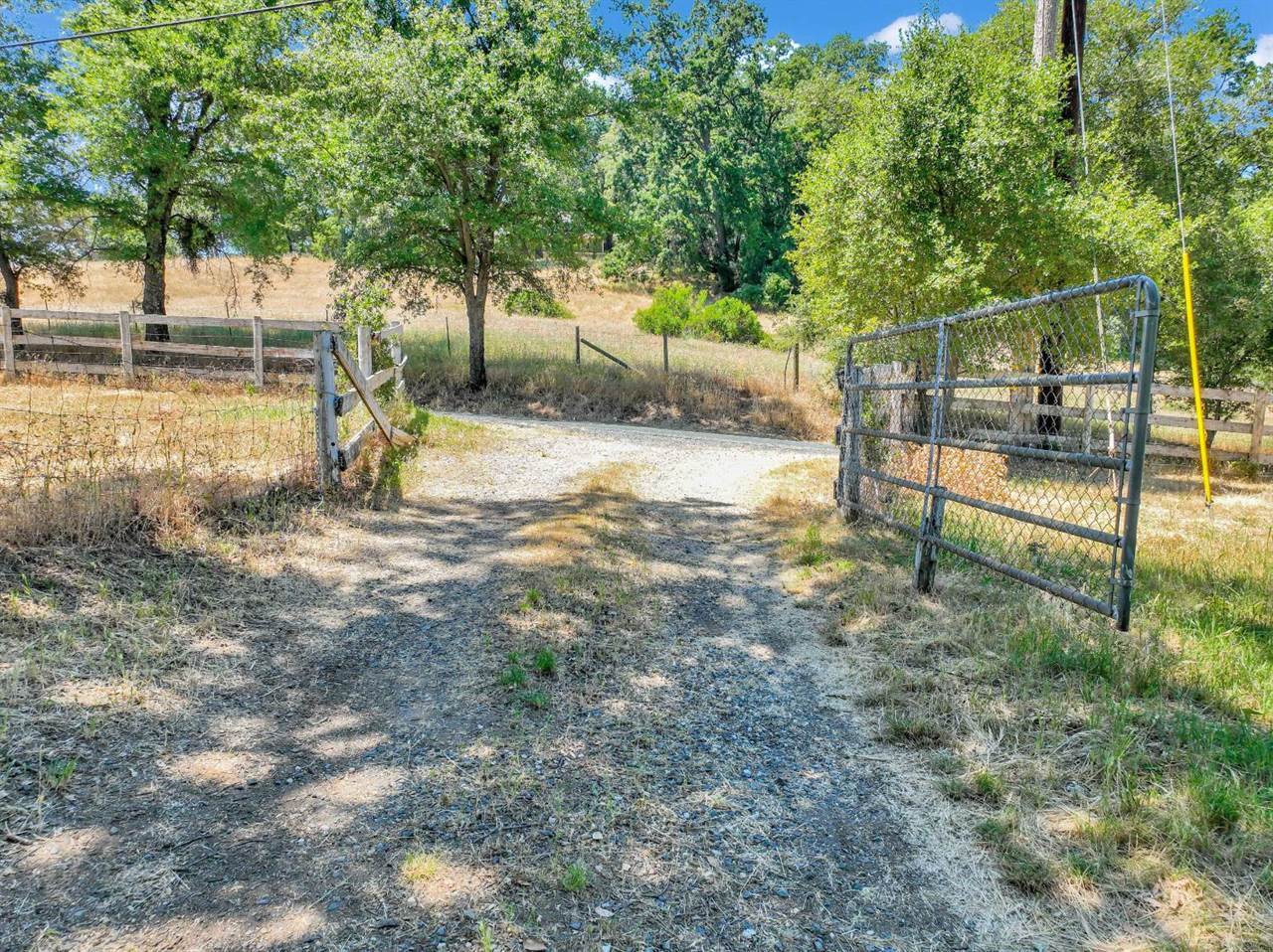 12064 Creek View Drive, Grass Valley, CA 95949