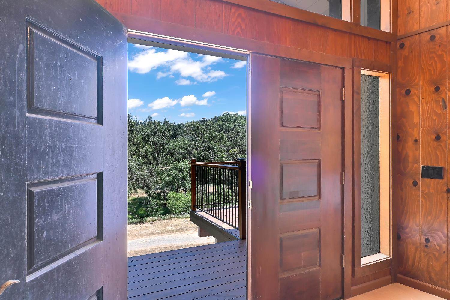 12064 Creek View Drive, Grass Valley, CA 95949