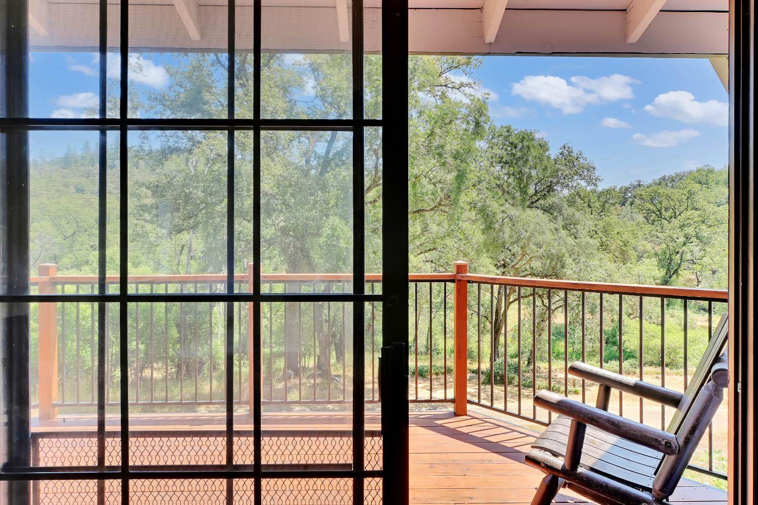 12064 Creek View Drive, Grass Valley, CA 95949