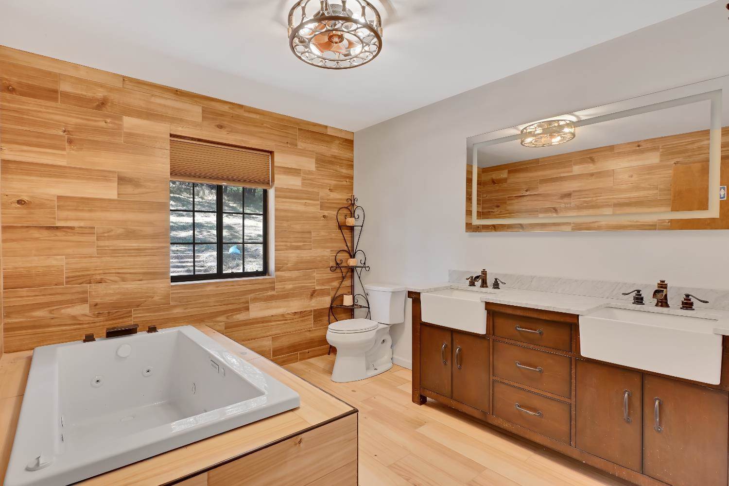 12064 Creek View Drive, Grass Valley, CA 95949