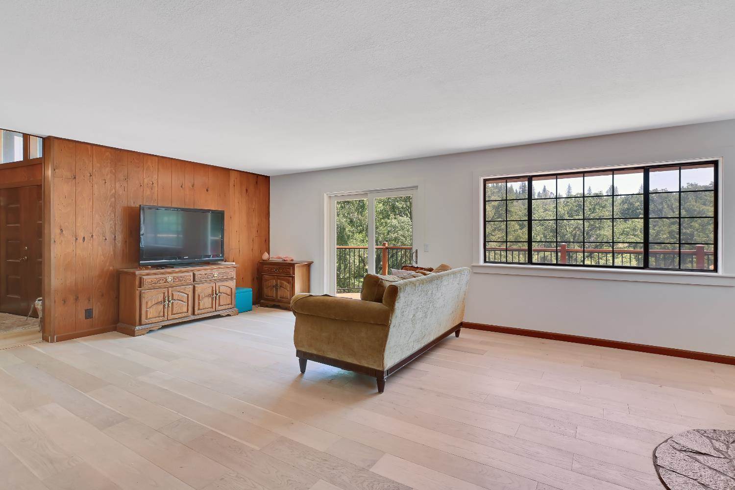 12064 Creek View Drive, Grass Valley, CA 95949