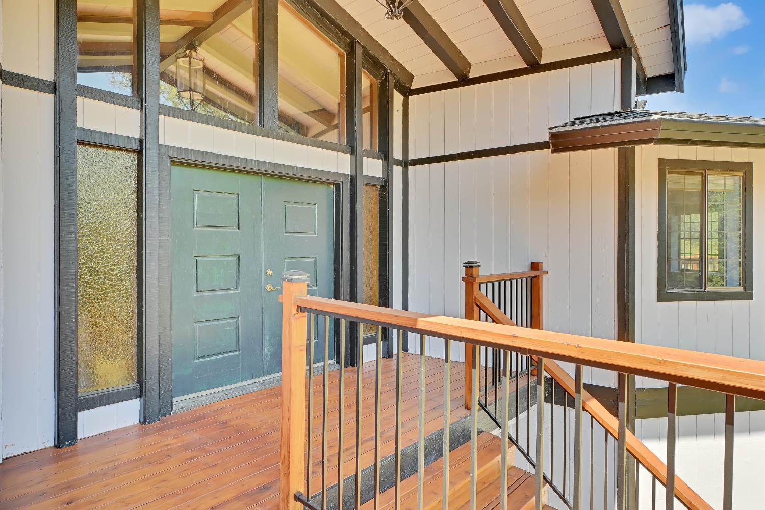 12064 Creek View Drive, Grass Valley, CA 95949