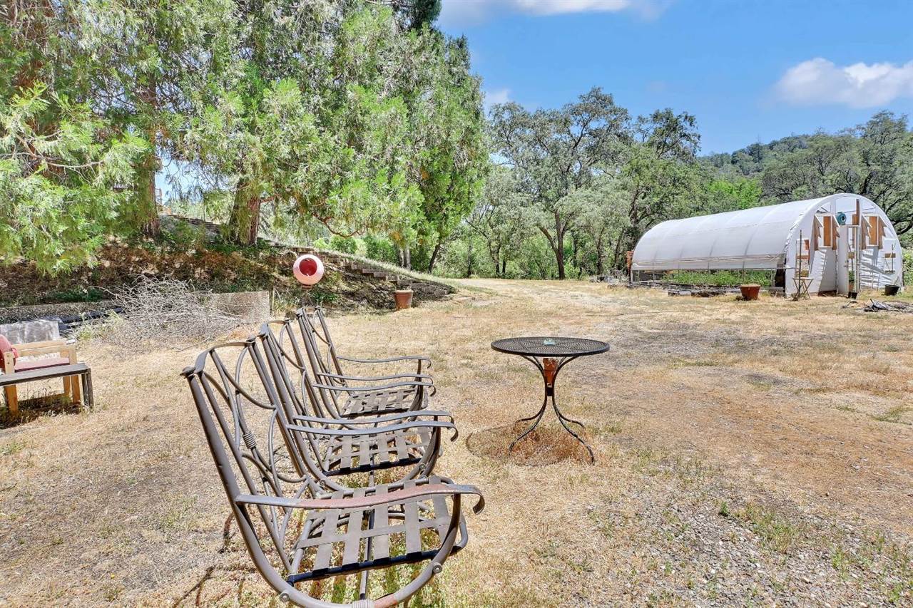 12064 Creek View Drive, Grass Valley, CA 95949