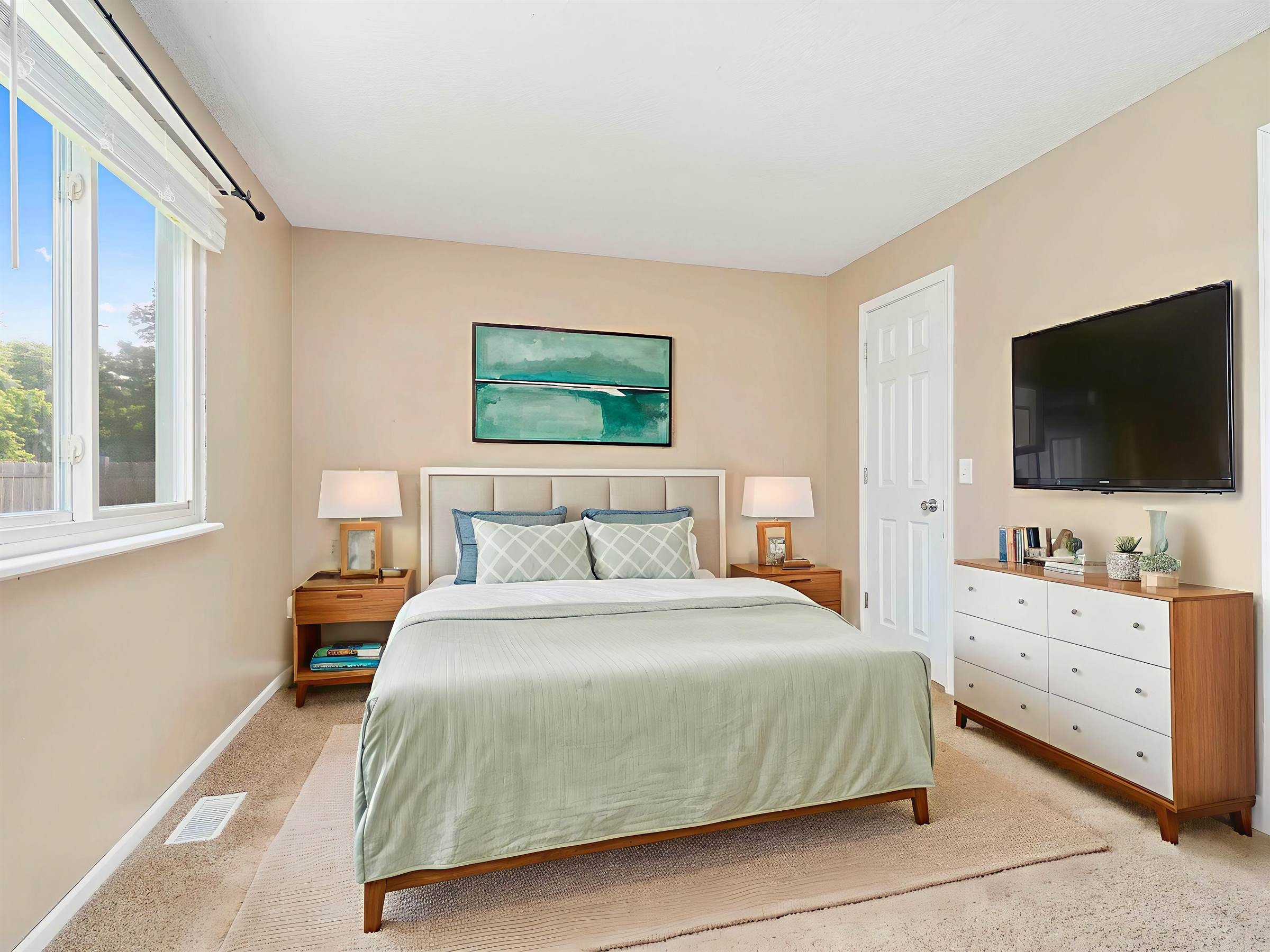 8423 Lionsgate Run, Fort Wayne, IN 46835