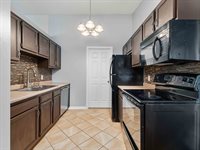 8423 Lionsgate Run, Fort Wayne, IN 46835