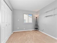 8423 Lionsgate Run, Fort Wayne, IN 46835