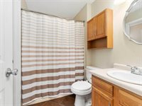 8423 Lionsgate Run, Fort Wayne, IN 46835