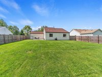 8423 Lionsgate Run, Fort Wayne, IN 46835