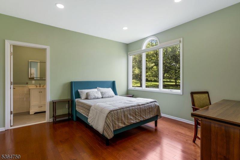 33 Briarwood Drive East, Warren Township, NJ 07059