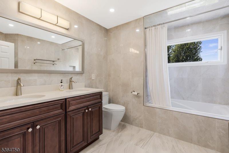 33 Briarwood Drive East, Warren Township, NJ 07059