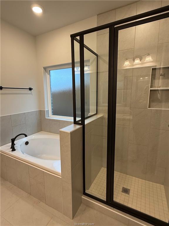 6308 Raleigh, College Station, TX 77845