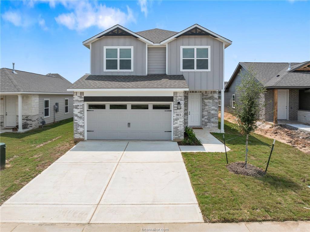 913 Fork Court, College Station, TX 77845