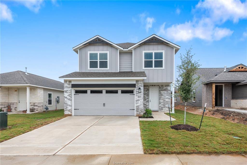 913 Fork Court, College Station, TX 77845