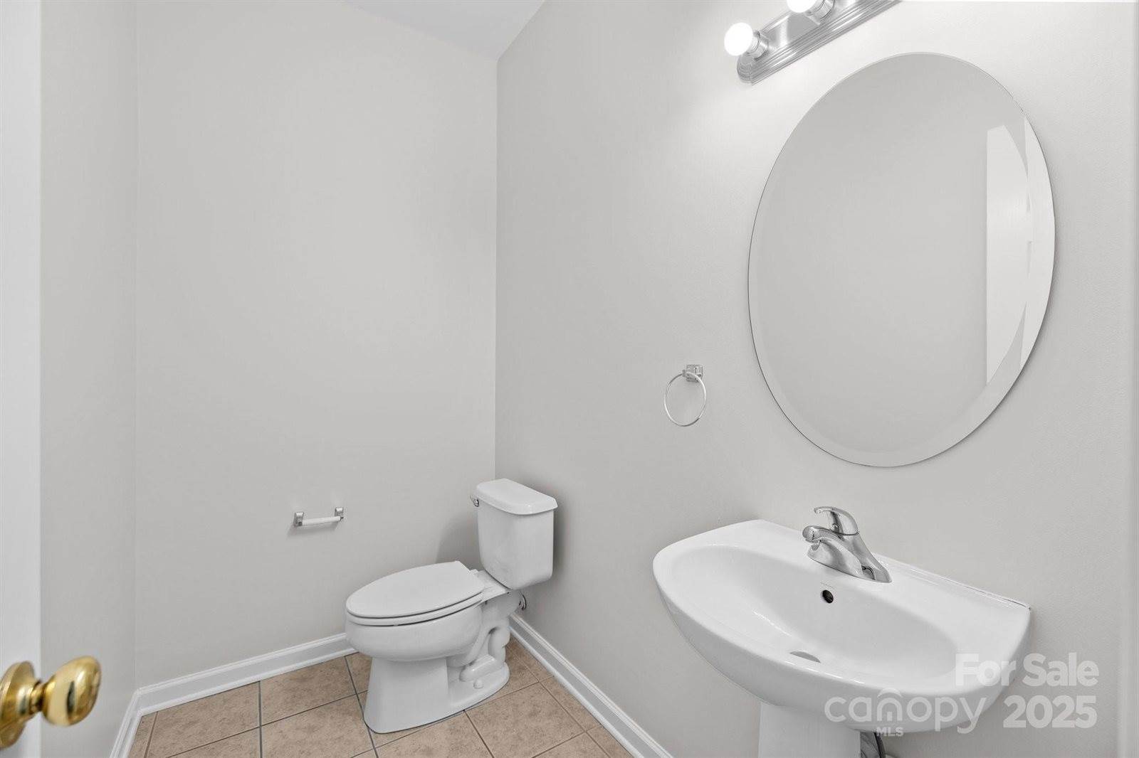 104 Clydesdale Court, Matthews, NC 28104