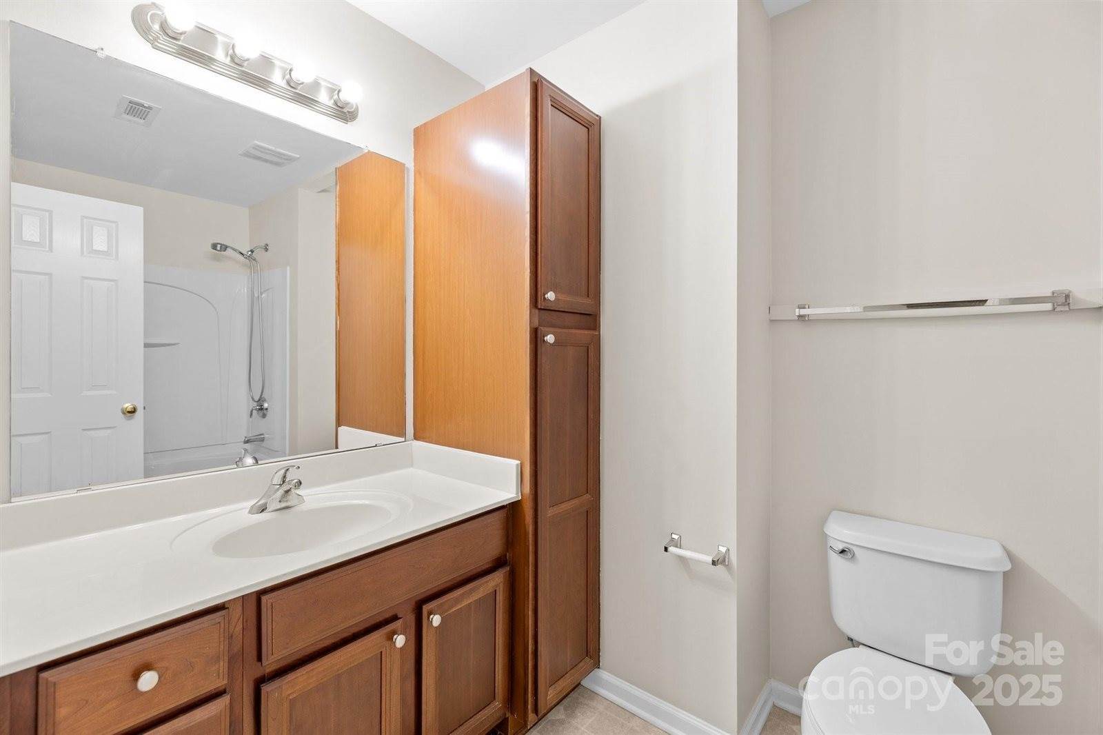 104 Clydesdale Court, Matthews, NC 28104