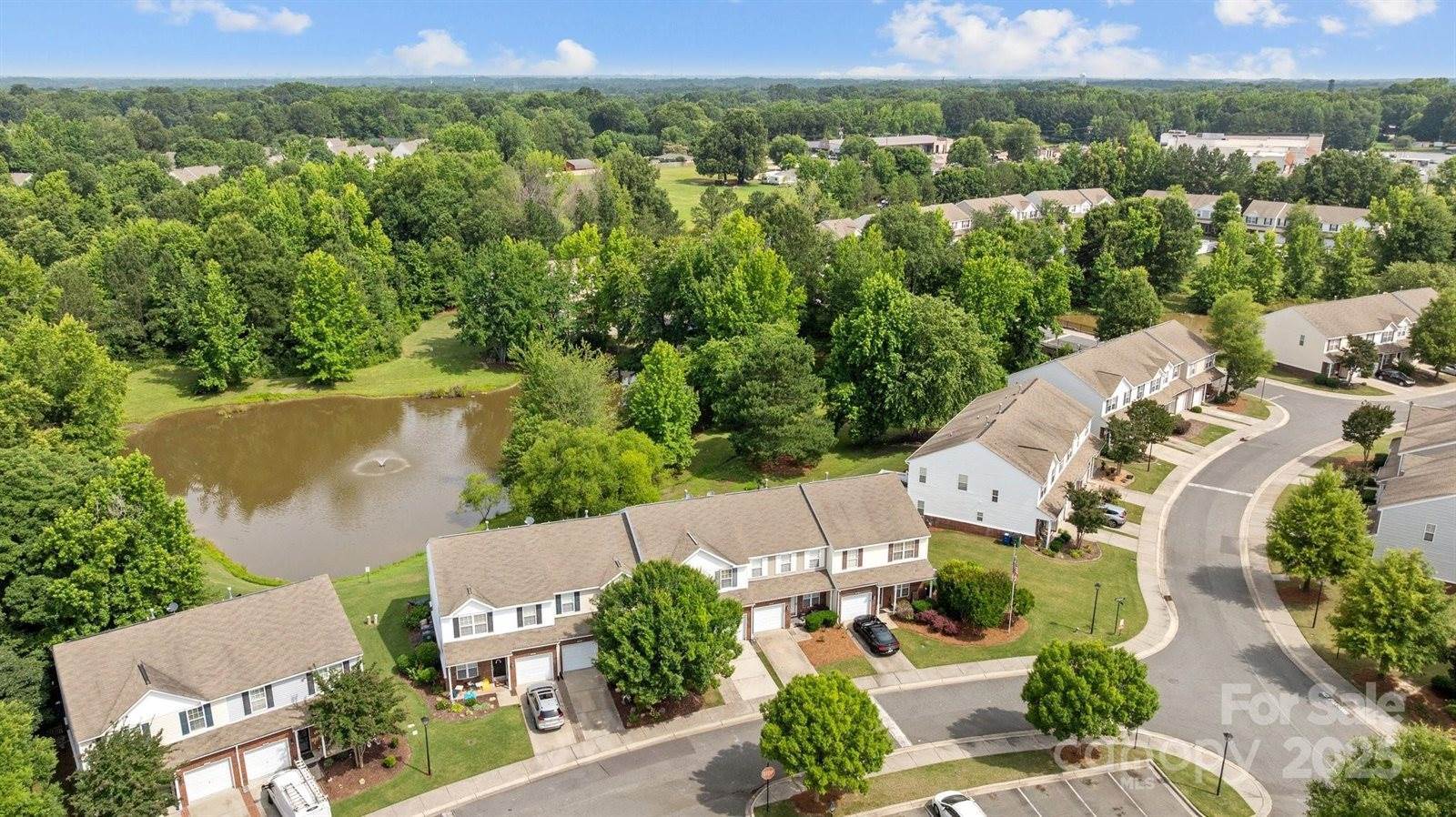 104 Clydesdale Court, Matthews, NC 28104