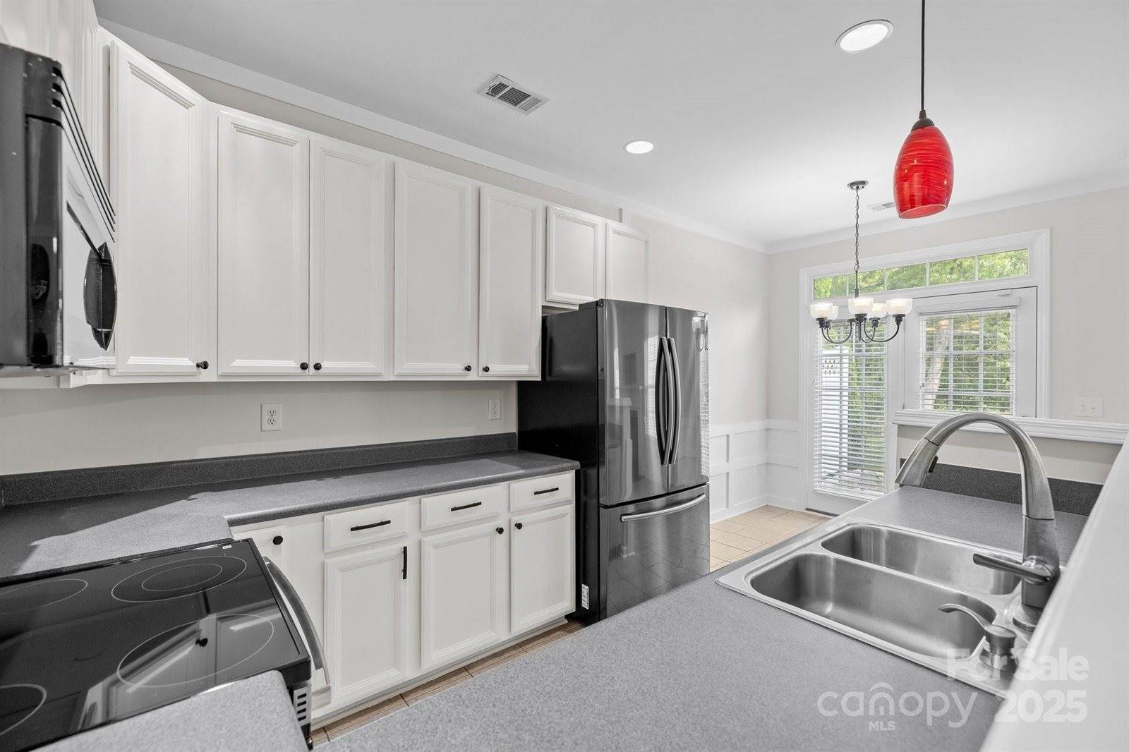 104 Clydesdale Court, Matthews, NC 28104