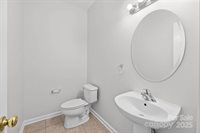 104 Clydesdale Court, Matthews, NC 28104