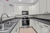 104 Clydesdale Court, Matthews, NC 28104