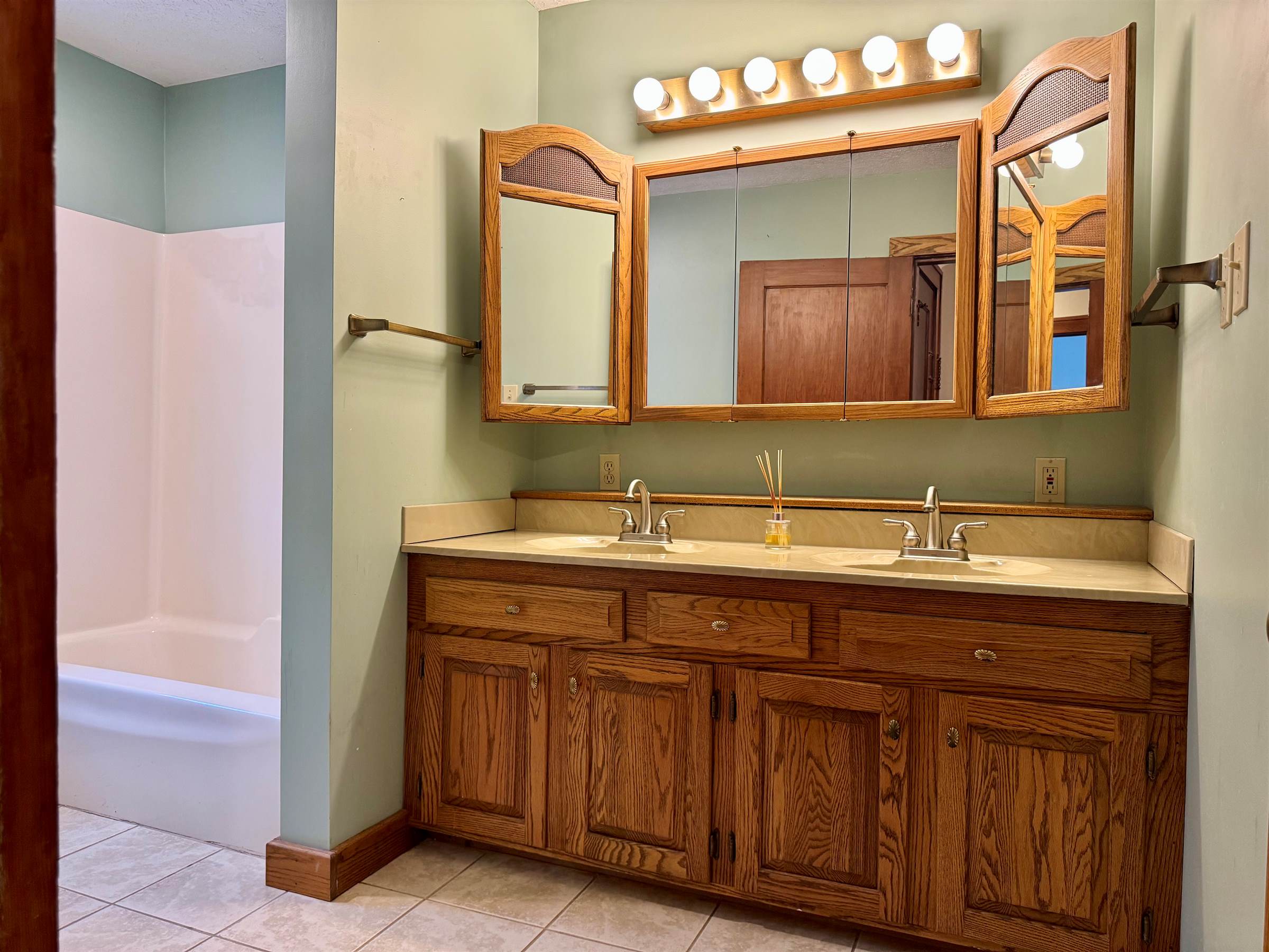 800 Wick Ave, Ashland, OH 44805