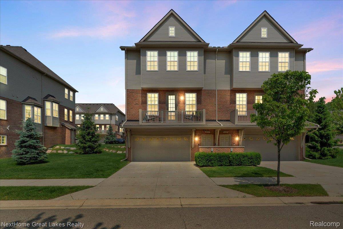 56717 Long Island Drive, UticaCity_Macomb, MI 48316