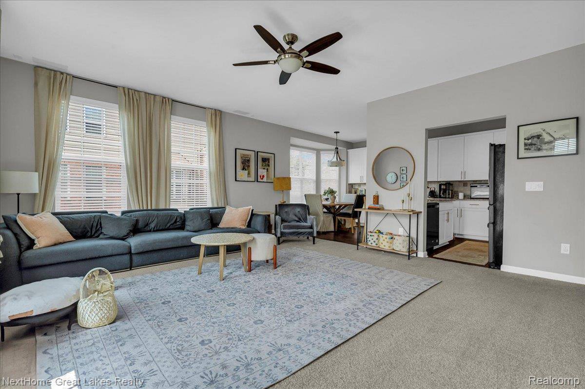 56717 Long Island Drive, UticaCity_Macomb, MI 48316