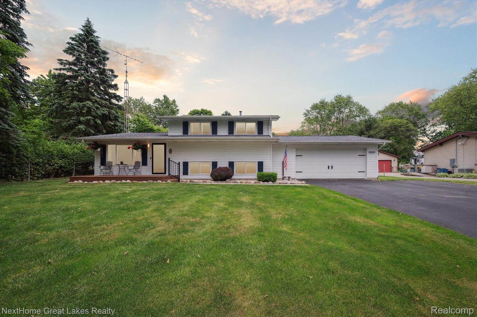 4098 Sam Snead Drive, FlintCity_Genesee, MI 48506