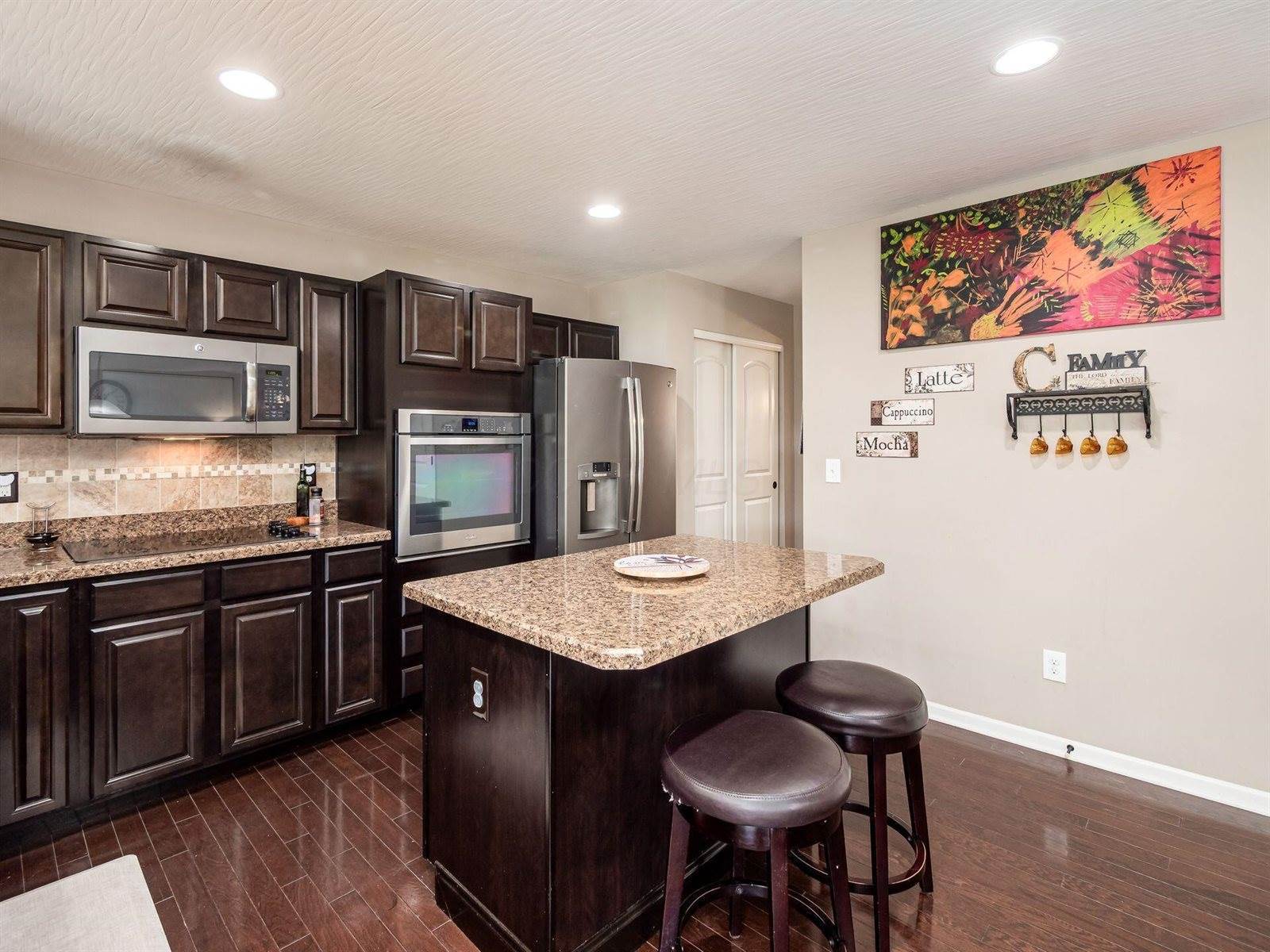 582 Slaybaugh Drive, Blacklick, OH 43004