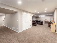 582 Slaybaugh Drive, Blacklick, OH 43004