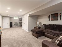 582 Slaybaugh Drive, Blacklick, OH 43004