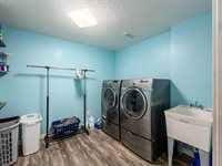 582 Slaybaugh Drive, Blacklick, OH 43004