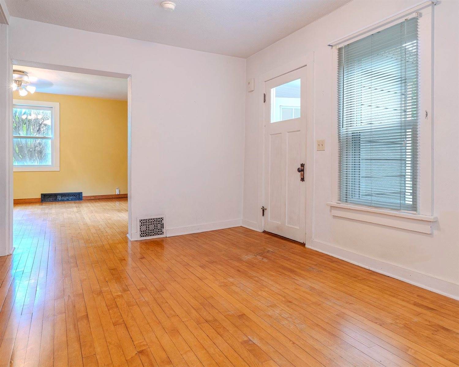 3521 Portage, Madison, WI 53704