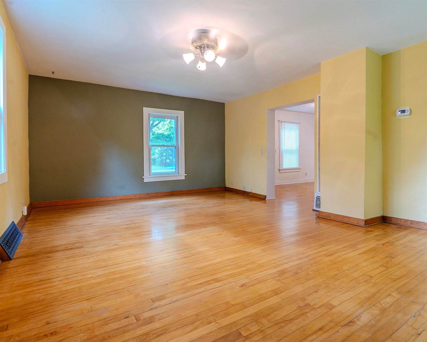 3521 Portage, Madison, WI 53704