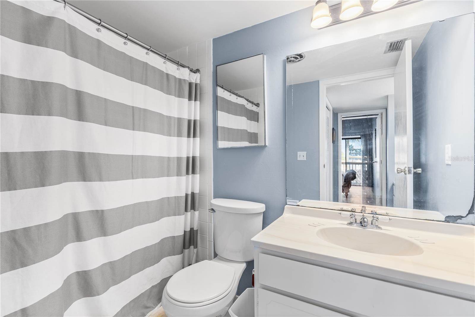 1051 South Highland Street, Mount Dora, FL 32757