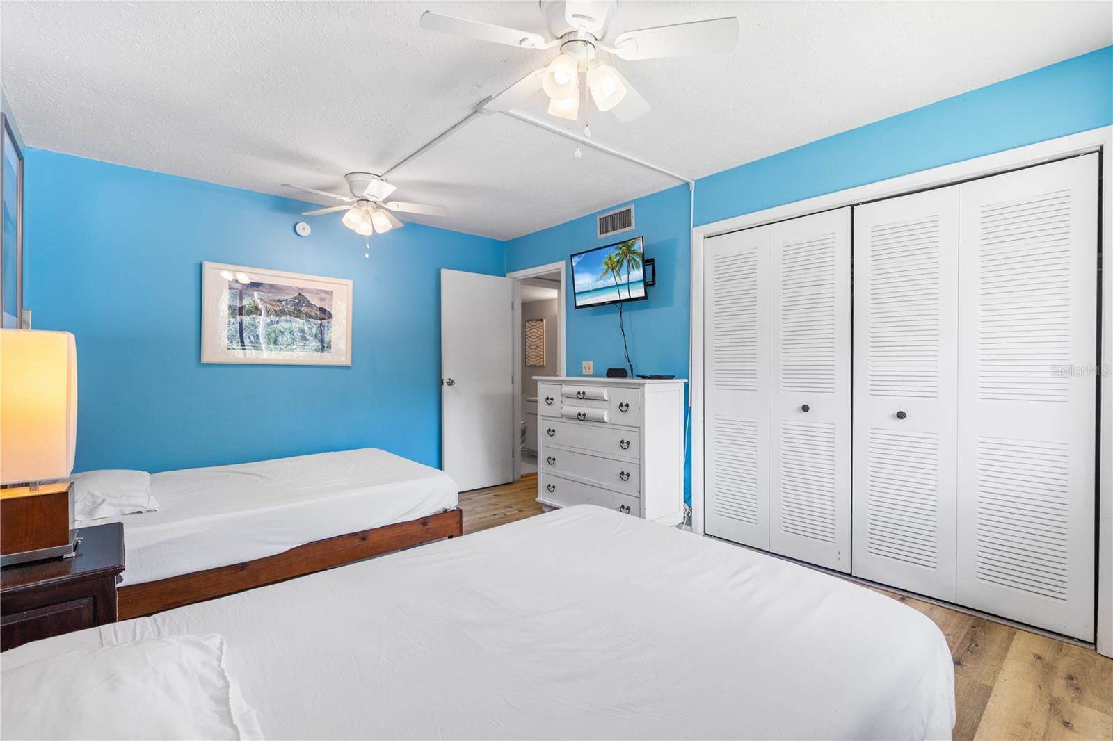 1051 South Highland Street, Mount Dora, FL 32757