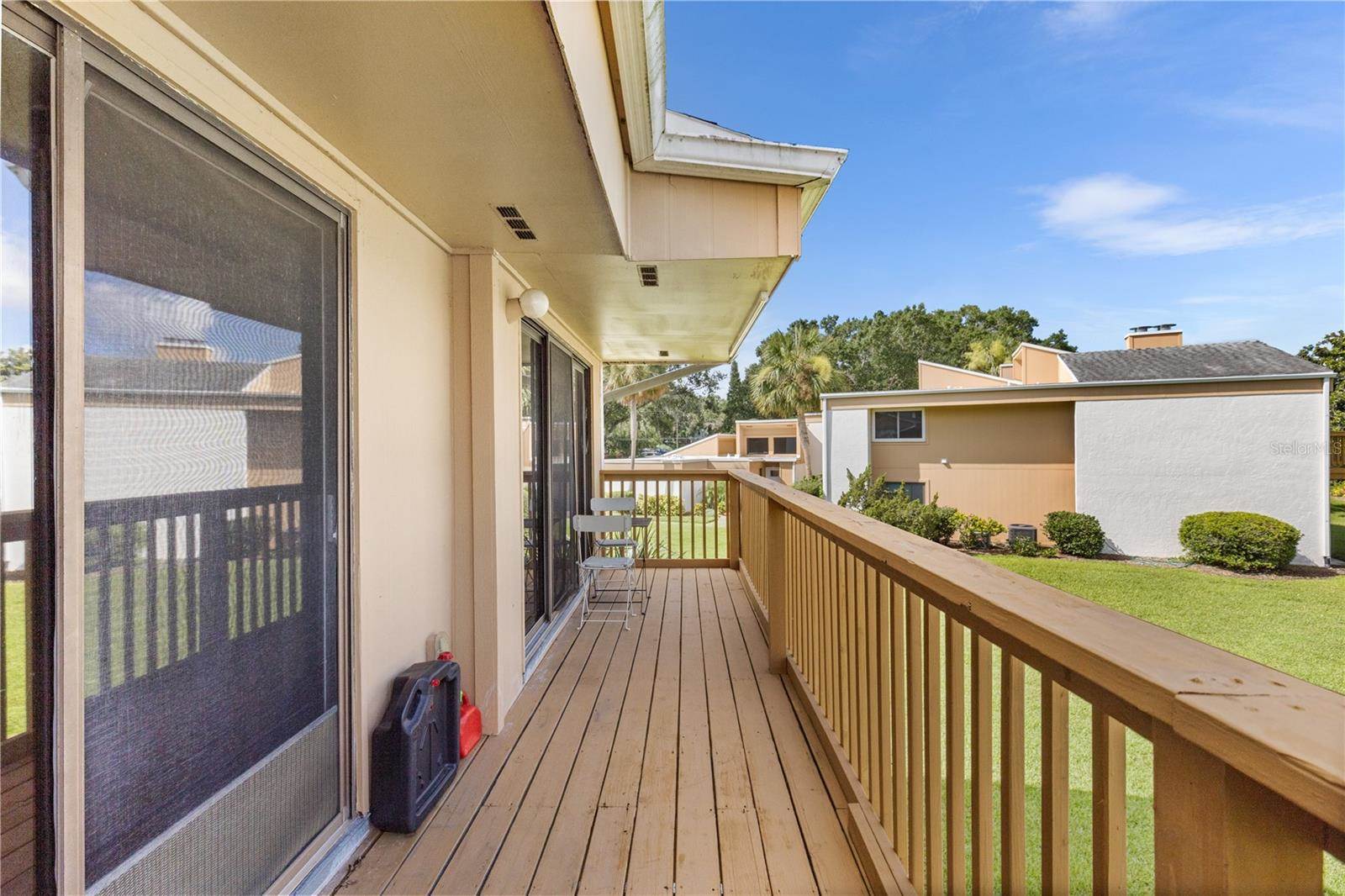 1051 South Highland Street, Mount Dora, FL 32757