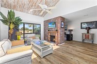 1051 South Highland Street, Mount Dora, FL 32757