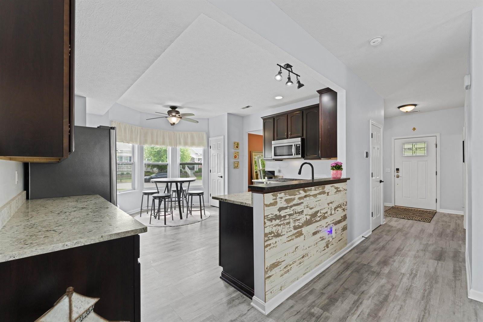 6164 Jennis Road, Westerville, OH 43081